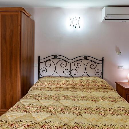 Il Contado B&B Castel Sant'Elia Екстериор снимка