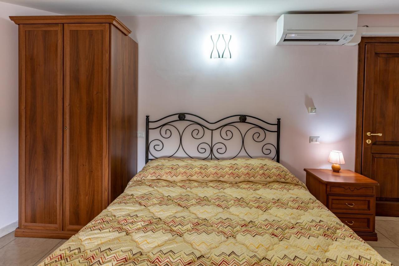 Il Contado B&B Castel Sant'Elia Екстериор снимка