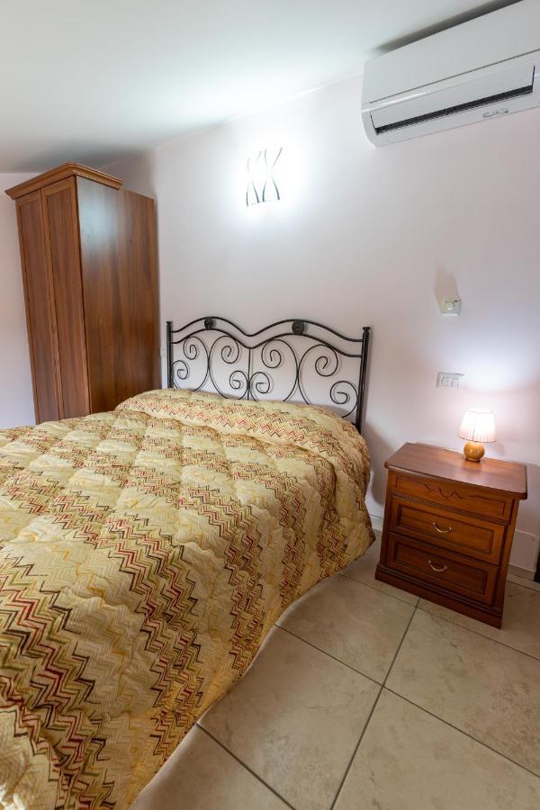 Il Contado B&B Castel Sant'Elia Екстериор снимка